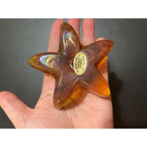 Robert Held Art Glass Star Iridescent Yellow Gold Waffle Paperweight Canada - Picture 6 of 9